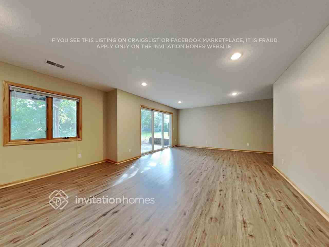 430 Elsie Inn - Photo 6 of 22
