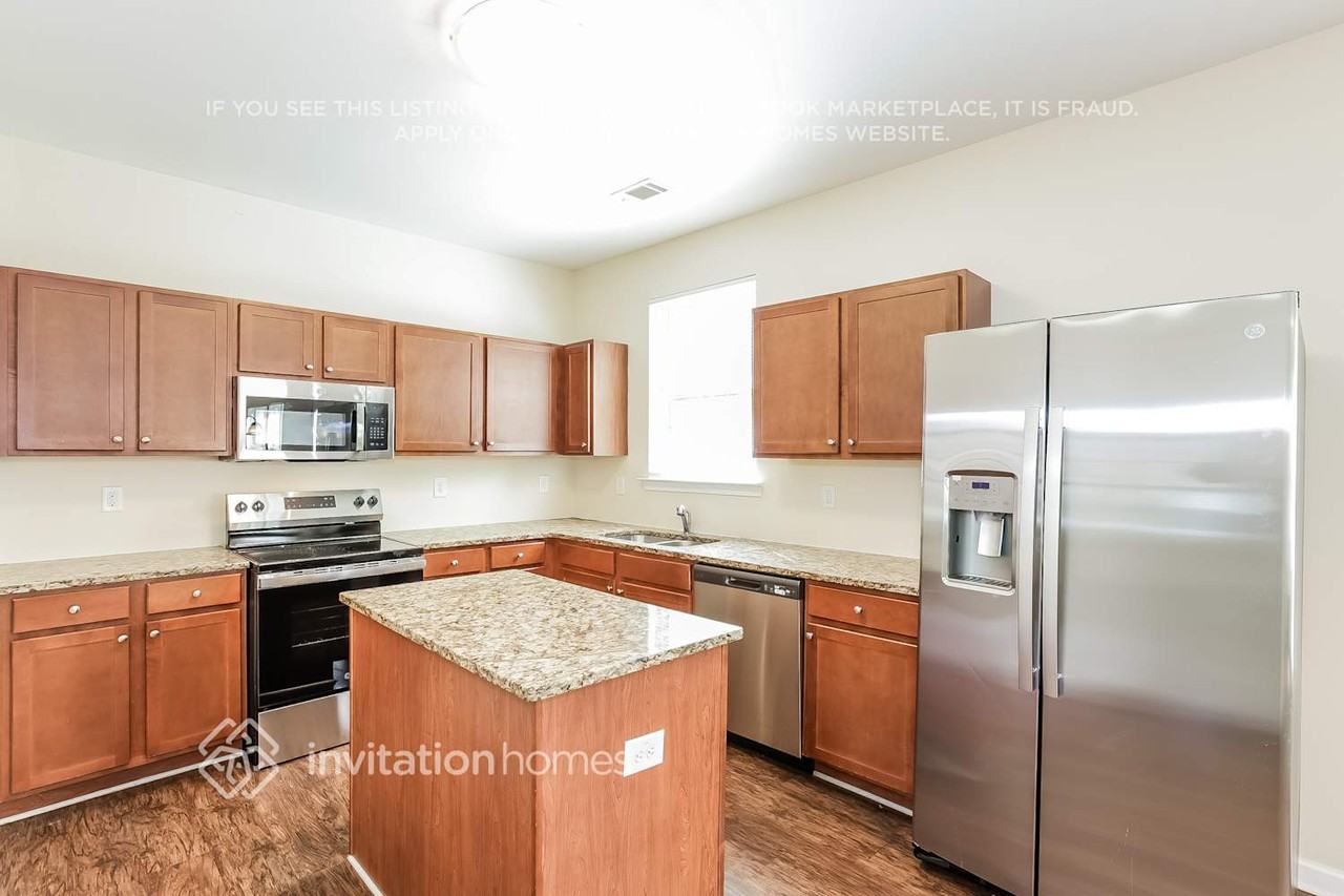 4261 Henry Ridge Ct - Photo 6 of 18