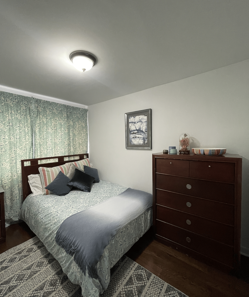 London Green Ct & Driftwood Ave - Photo 2 of 15