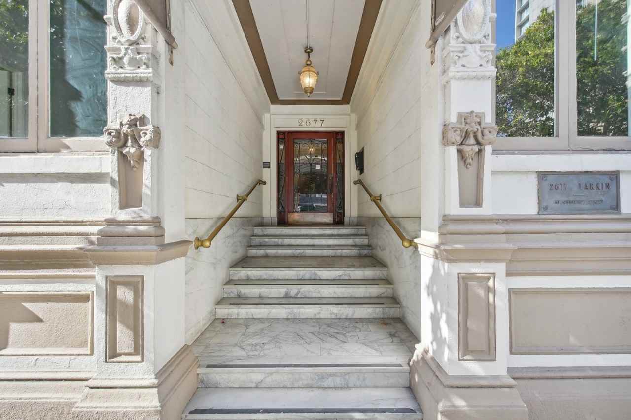 2677 Larkin Street - Photo 3 of 4