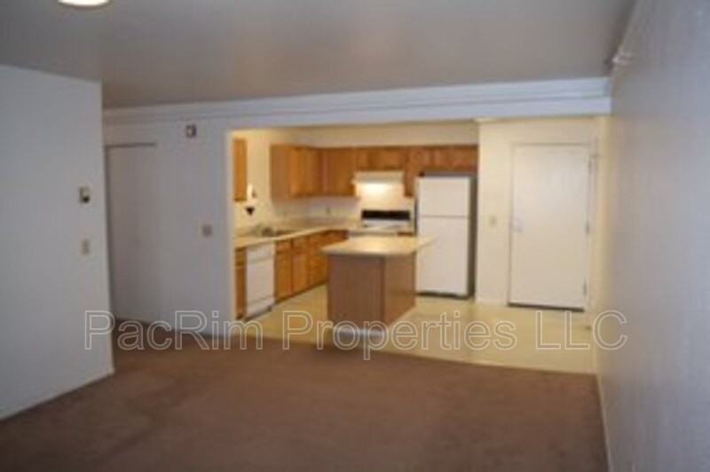315 Barrow St - Photo 2 of 6