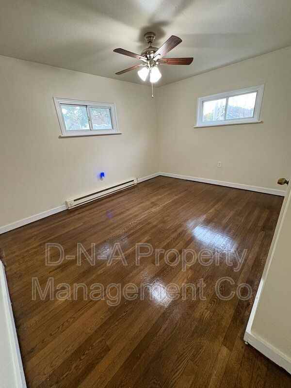 112 Crow Path #101 - Photo 7 of 8