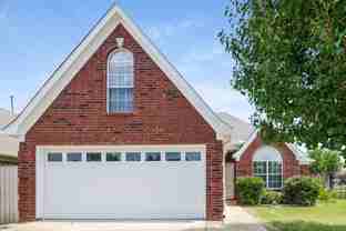 8180 Cross Point Dr - Photo 1 of 1