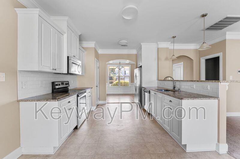 261 Crown Heights Way - Photo 7 of 28