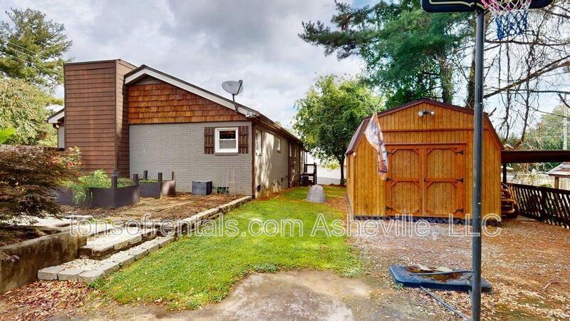 423 Crest Rd - Photo 5 of 27