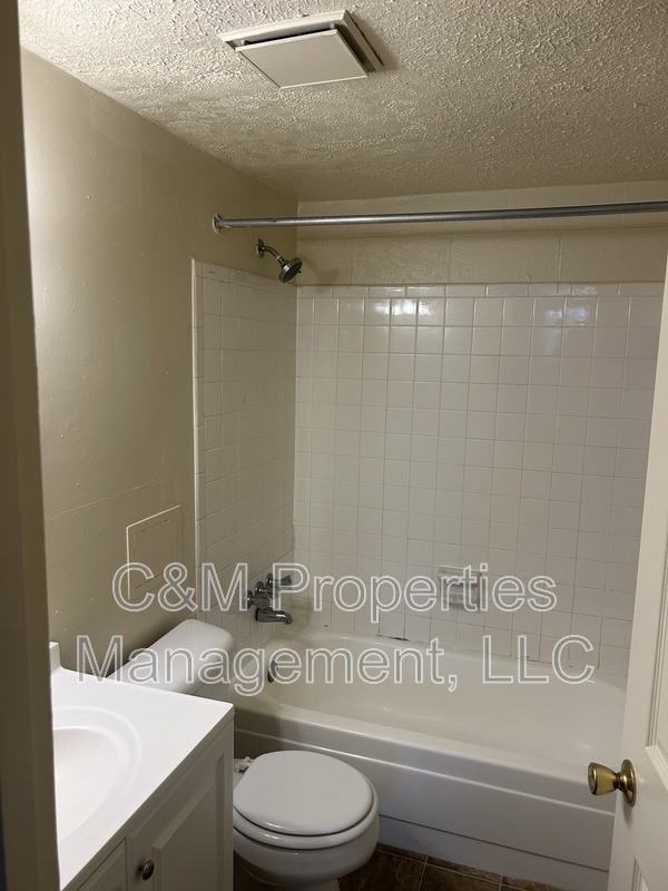 3555 Handman Avenue #206 - Photo 7 of 9