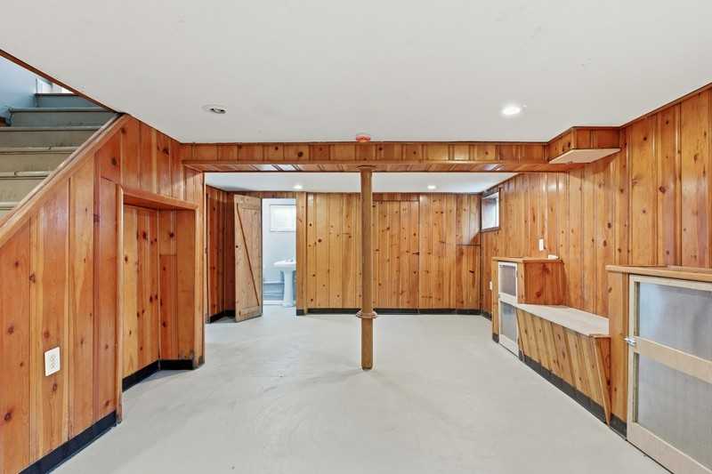 4311 Kennison Ave - Photo 6 of 21