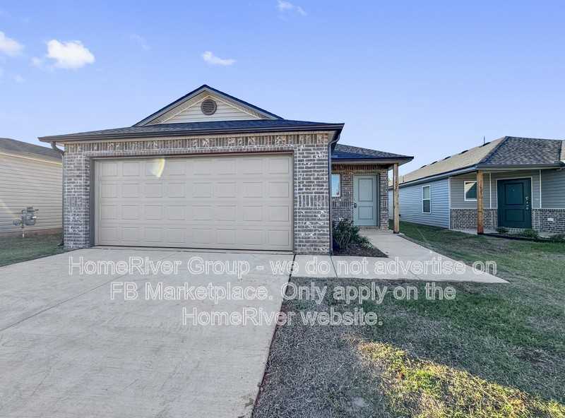 1405 Colt Dr - Photo 2 of 23