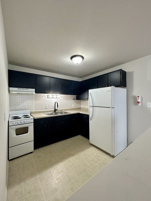 700 Harrison Blvd - Photo 7 of 36