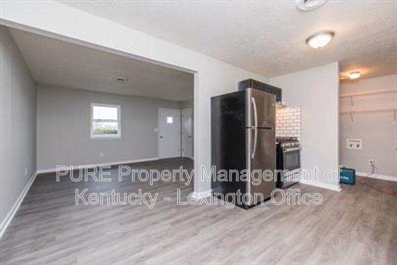 1512 Shelburn Ct - Photo 5 of 15