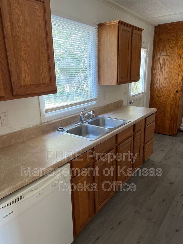 3643 Sw Clare Ave - Photo 7 of 20