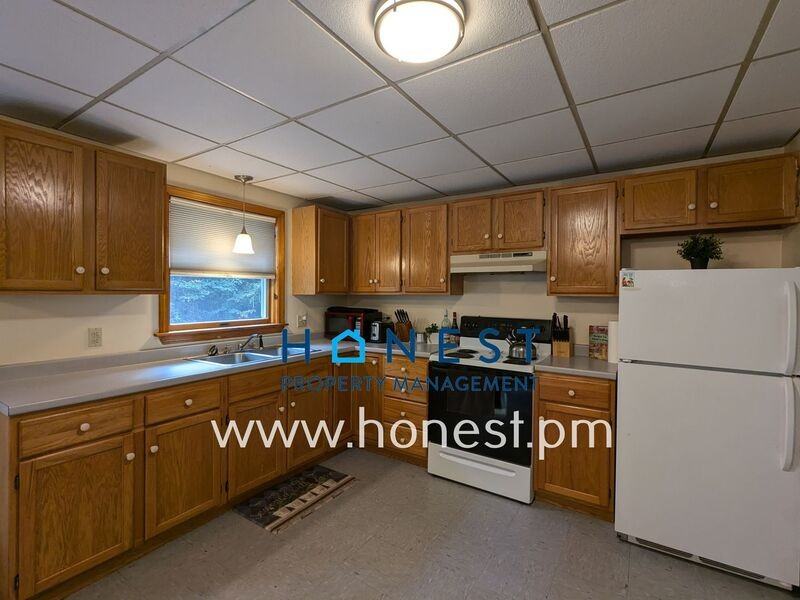 31 Joey Ln #5 - Photo 5 of 25