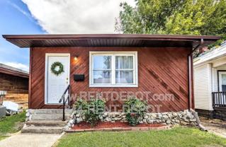917 N Morton Ave - Photo 1 of 1