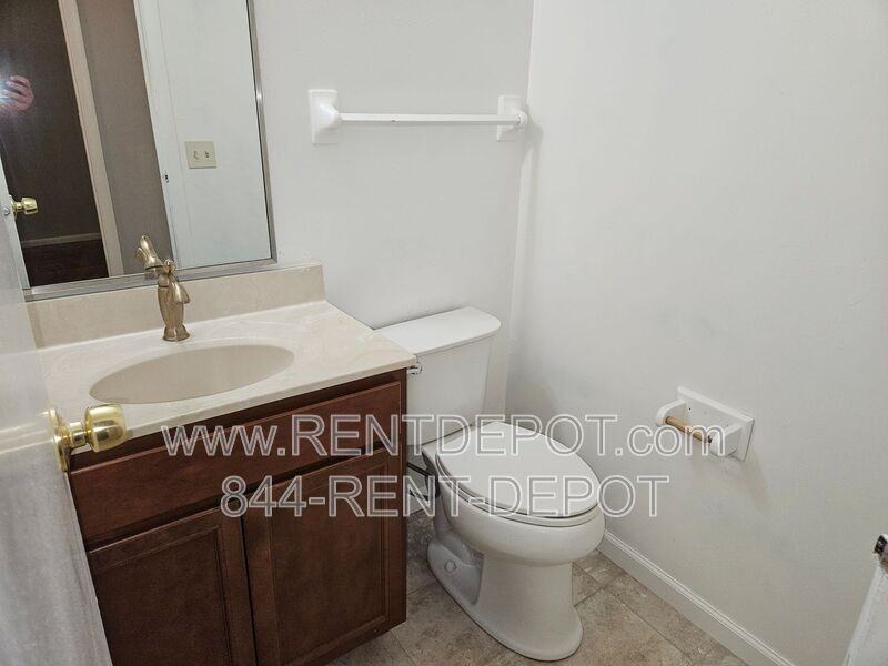 2207 S Ruston Ave - Photo 3 of 12