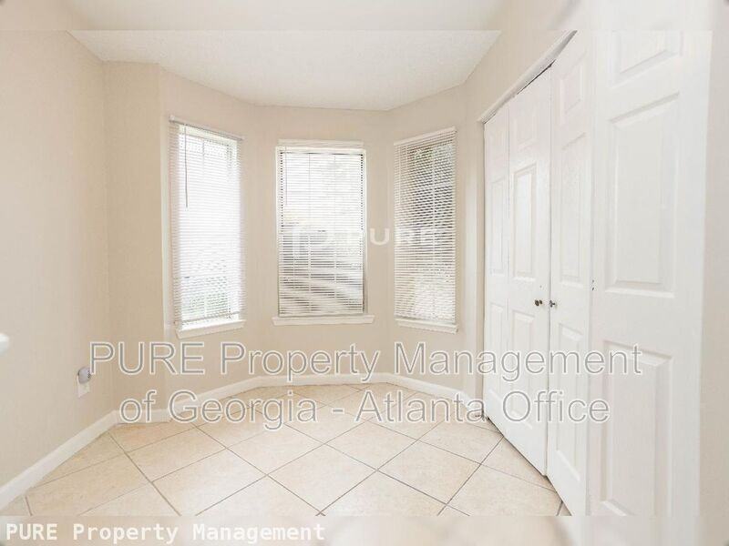 7208 Crestside Dr - Photo 5 of 20