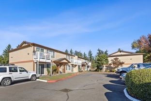 Eastwood - Photo 1 of 1