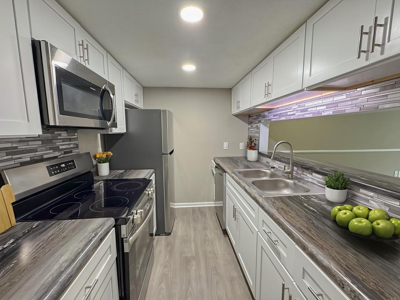 137 Gentilly Drive - Photo 2 of 16