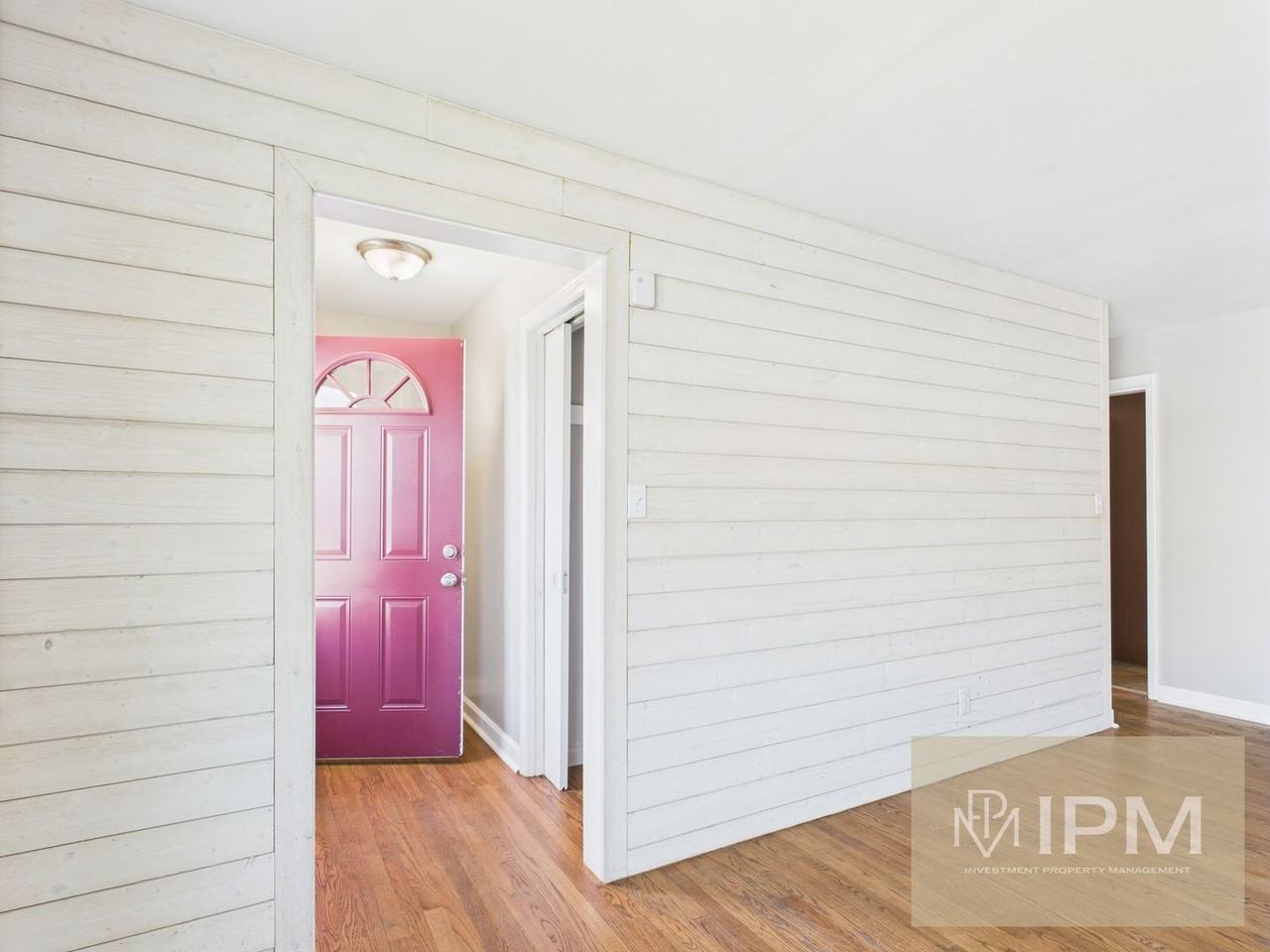 24 E 6th Ave - Photo 2 of 19