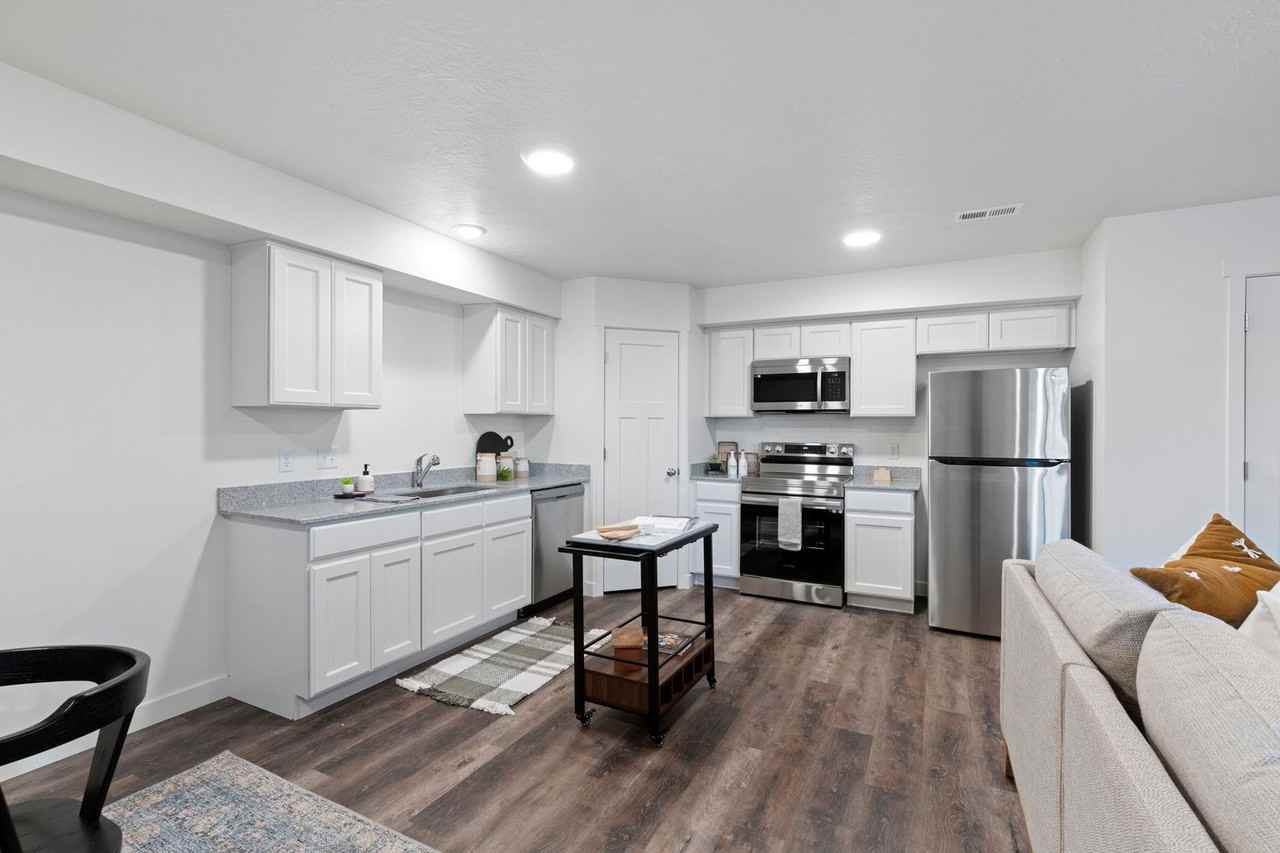 Abington Heights - Photo 2 of 26