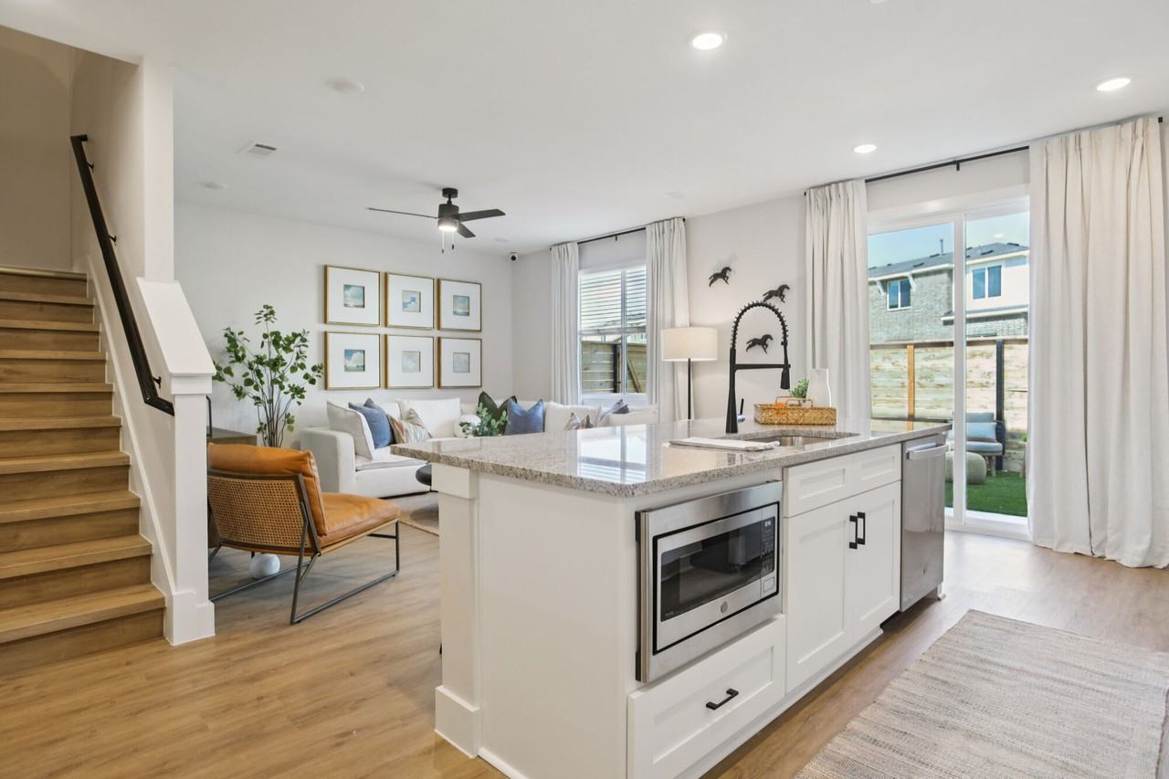 BB Living Sweetwater Crossing - Photo 5 of 20