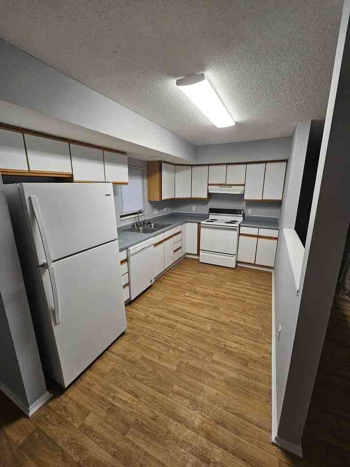 Remodeled 2 & 3 apartments - Photo 2 of 19