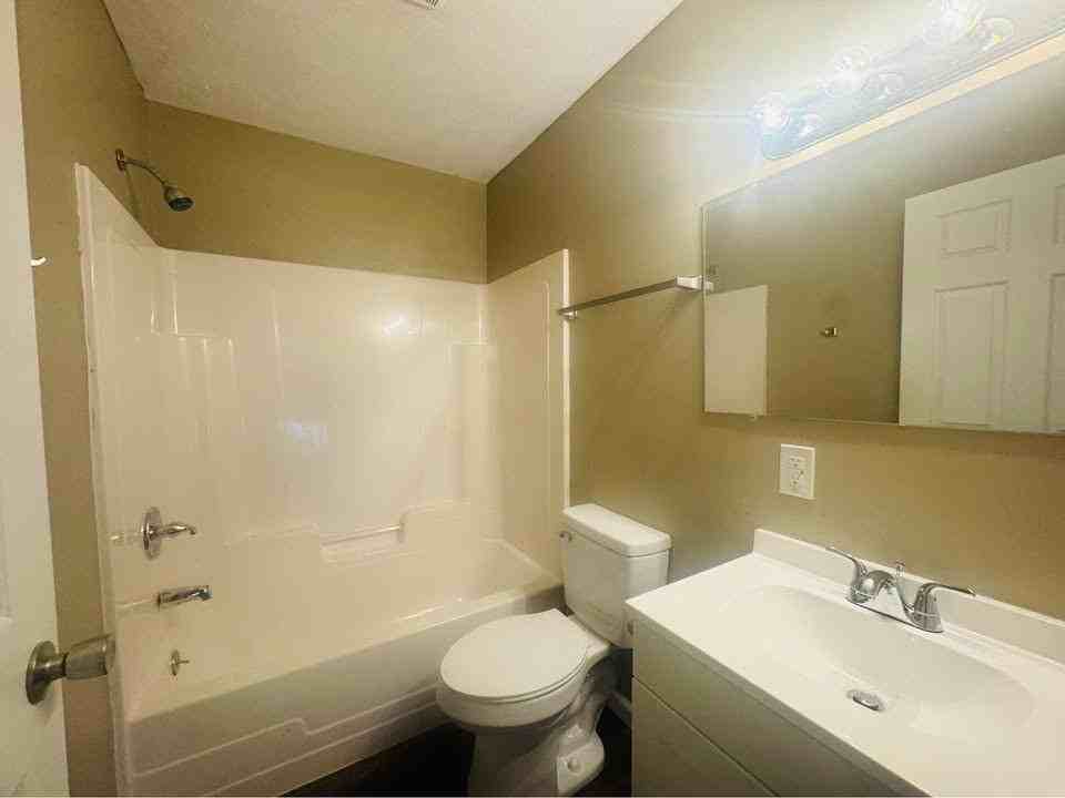 75 Brookhaven Road - Photo 2 of 8