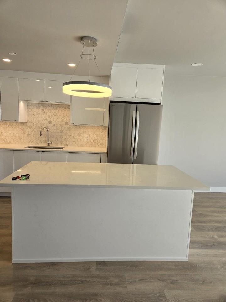 808 Nelson Street #1906 - Photo 4 of 16