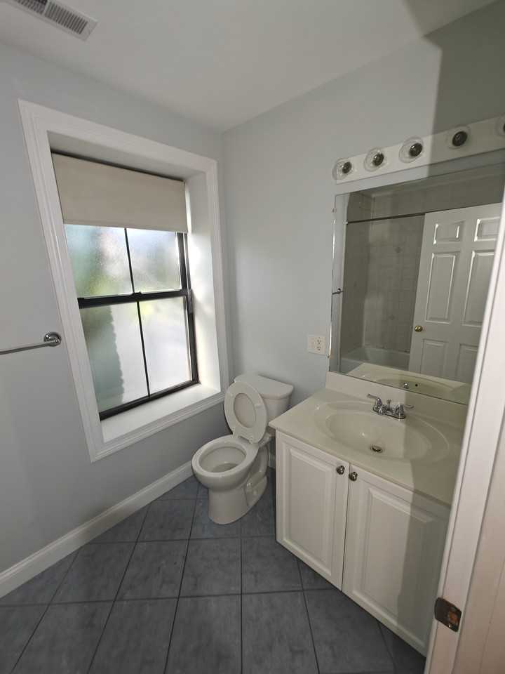 116 west pearl st nashuaNH - Photo 3 of 10