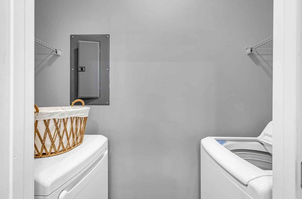 12088 Lamey Bridge Road - Photo 4 of 50