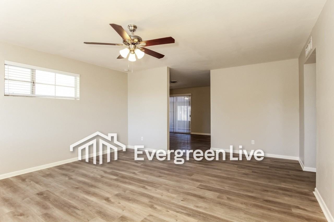 3308 W Cactus Wren Dr - Photo 6 of 21