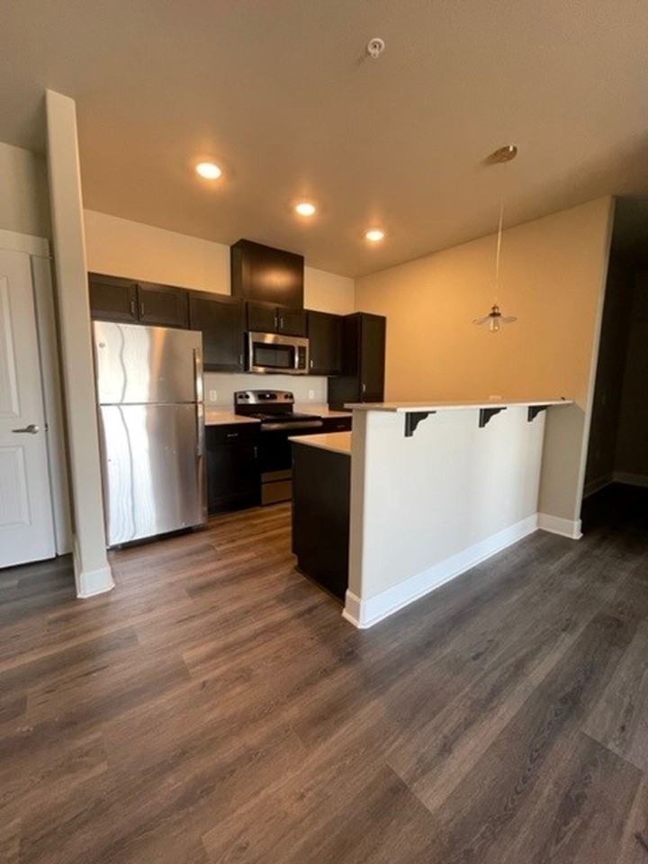 The Heights at Yarrow - Photo 3 of 17