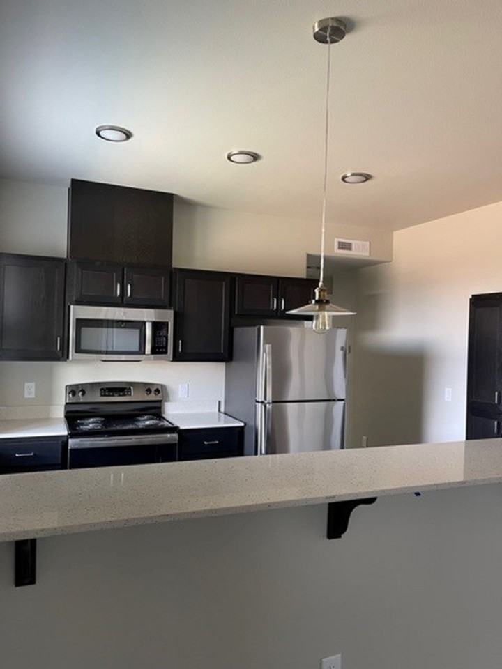 The Heights at Yarrow - Photo 4 of 17