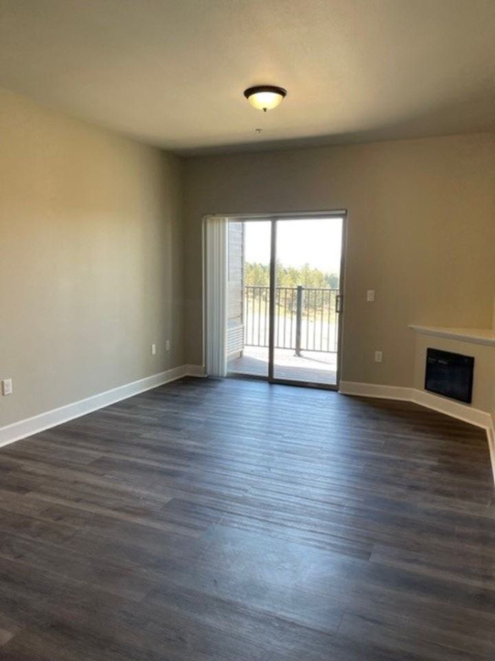 The Heights at Yarrow - Photo 6 of 17