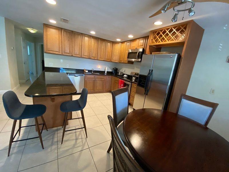 230 Cape Shores Cir - Photo 2 of 3