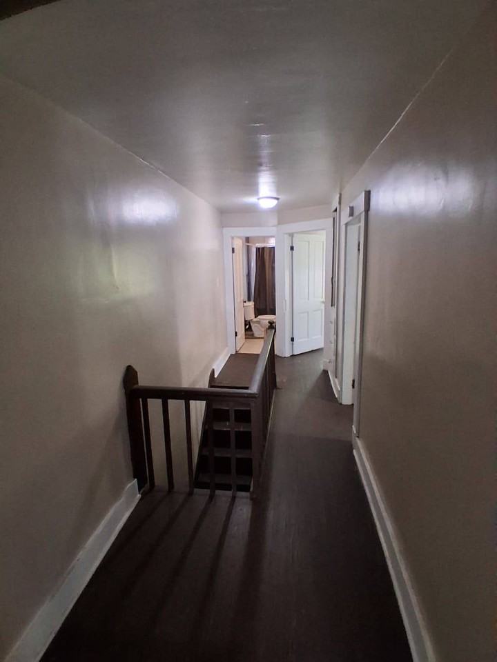 610 South 11th Street - Photo 4 of 9