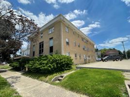 featured image of 1407 Charleston Ave