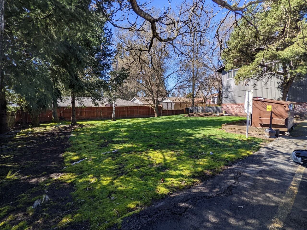 The Meadows - Photo 4 of 7