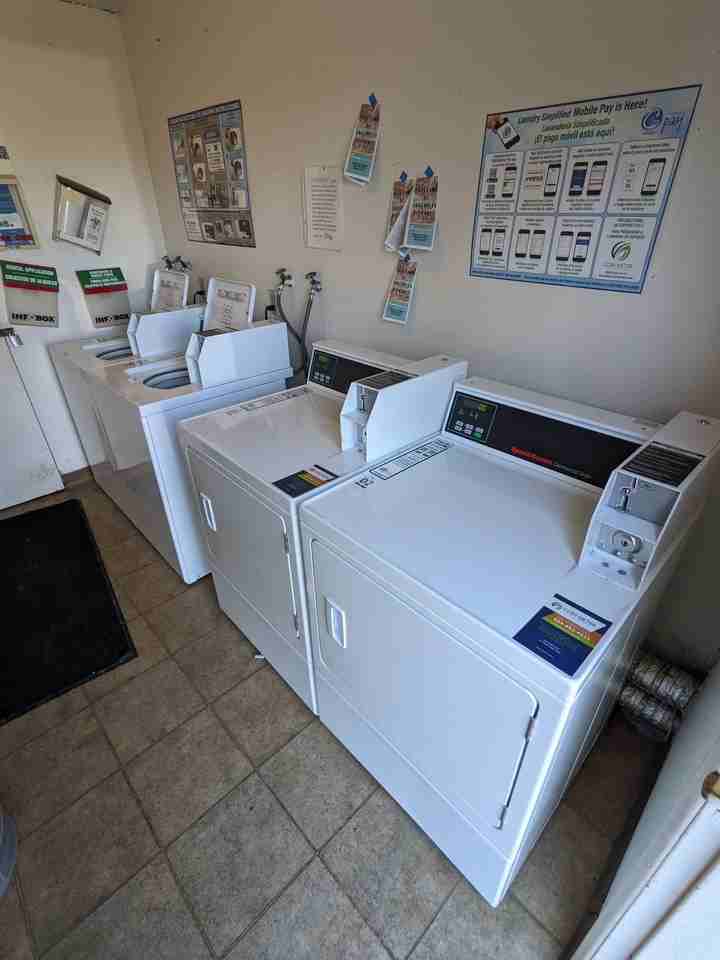 The Meadows - Photo 6 of 7