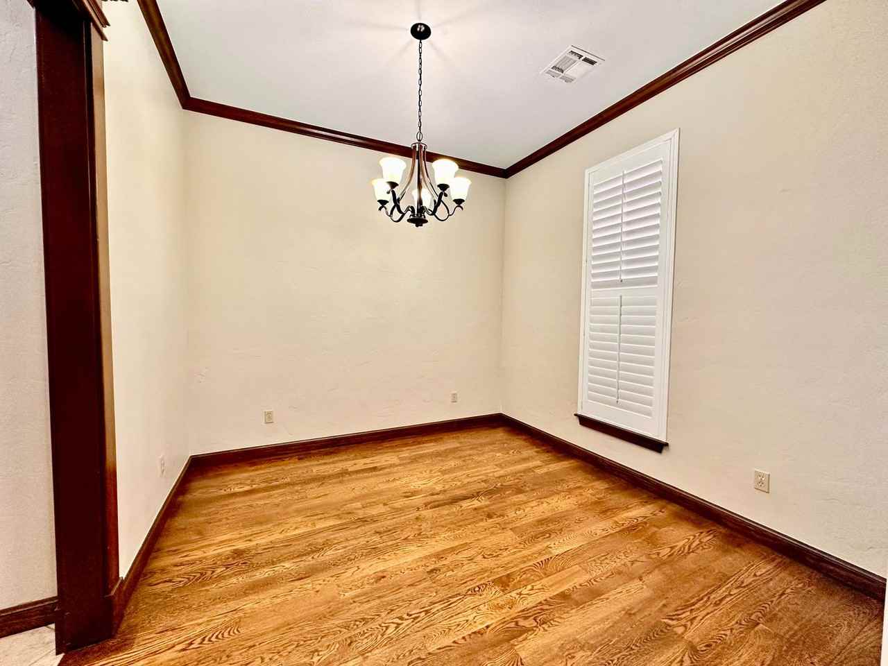 1216 Nw 190th Pl - Photo 3 of 47