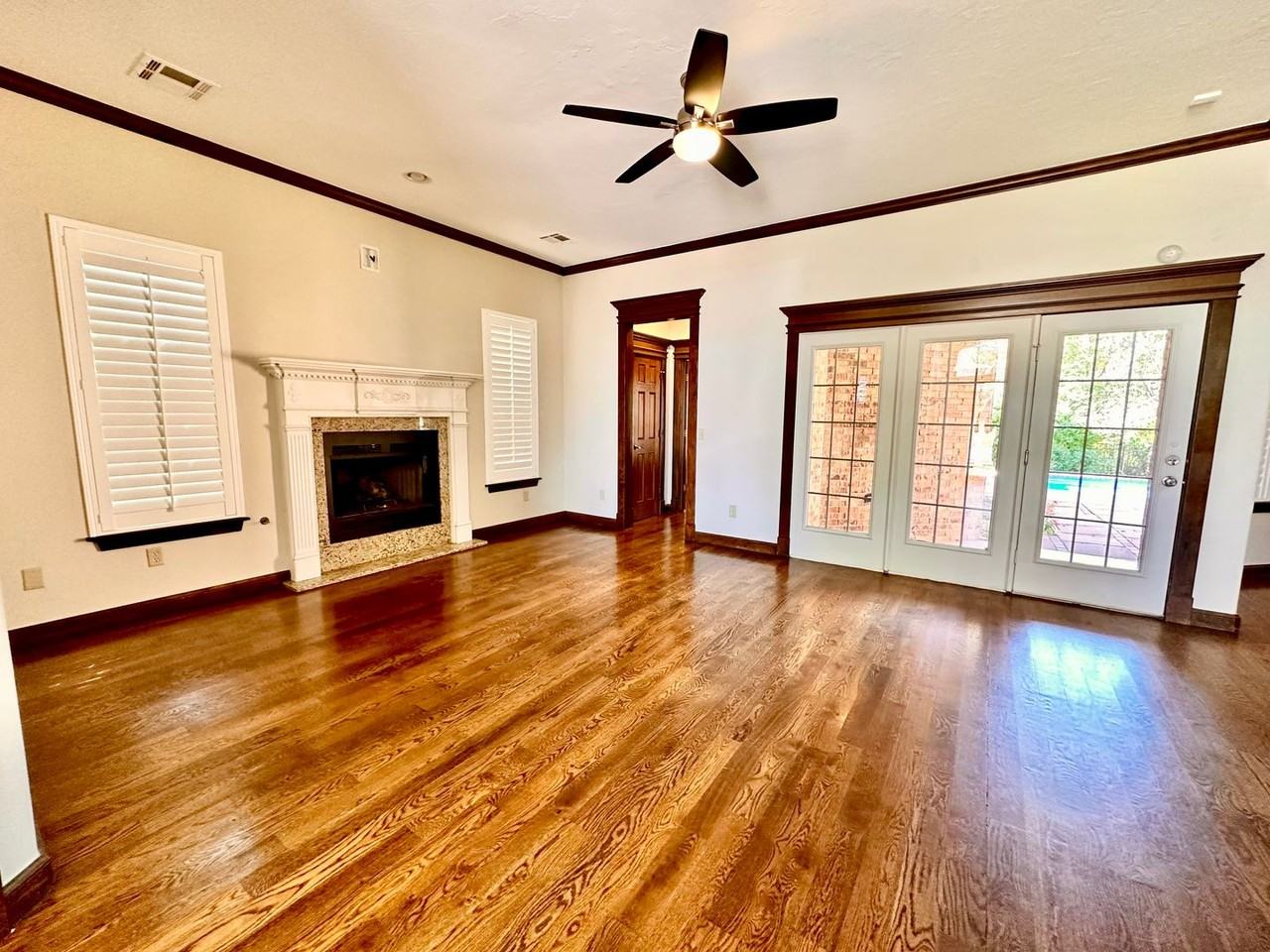 1216 Nw 190th Pl - Photo 5 of 47