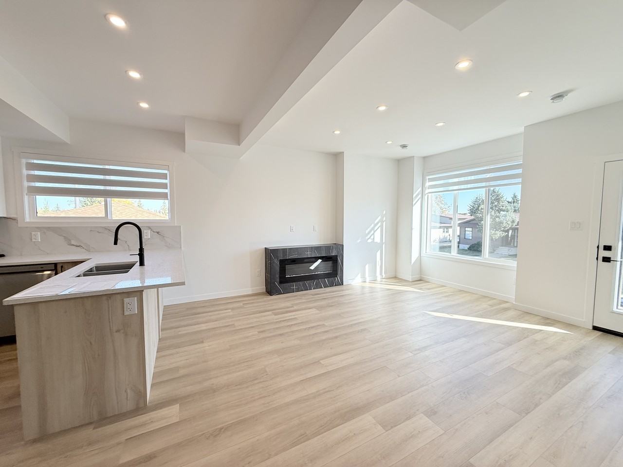 14104 21 Street Northwest #2106 - Photo 6 of 28