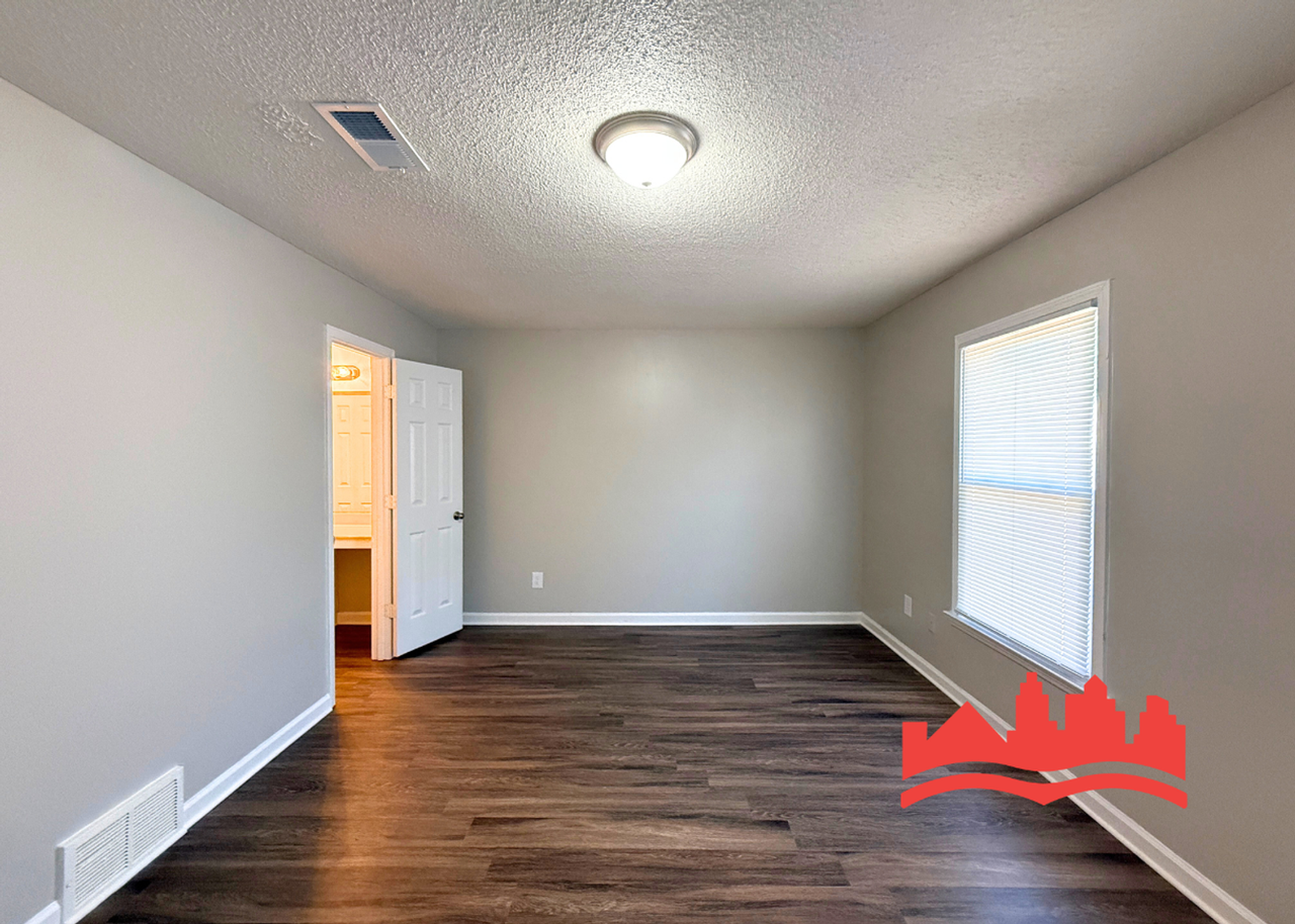 5555 Blossom Ln - Photo 7 of 13