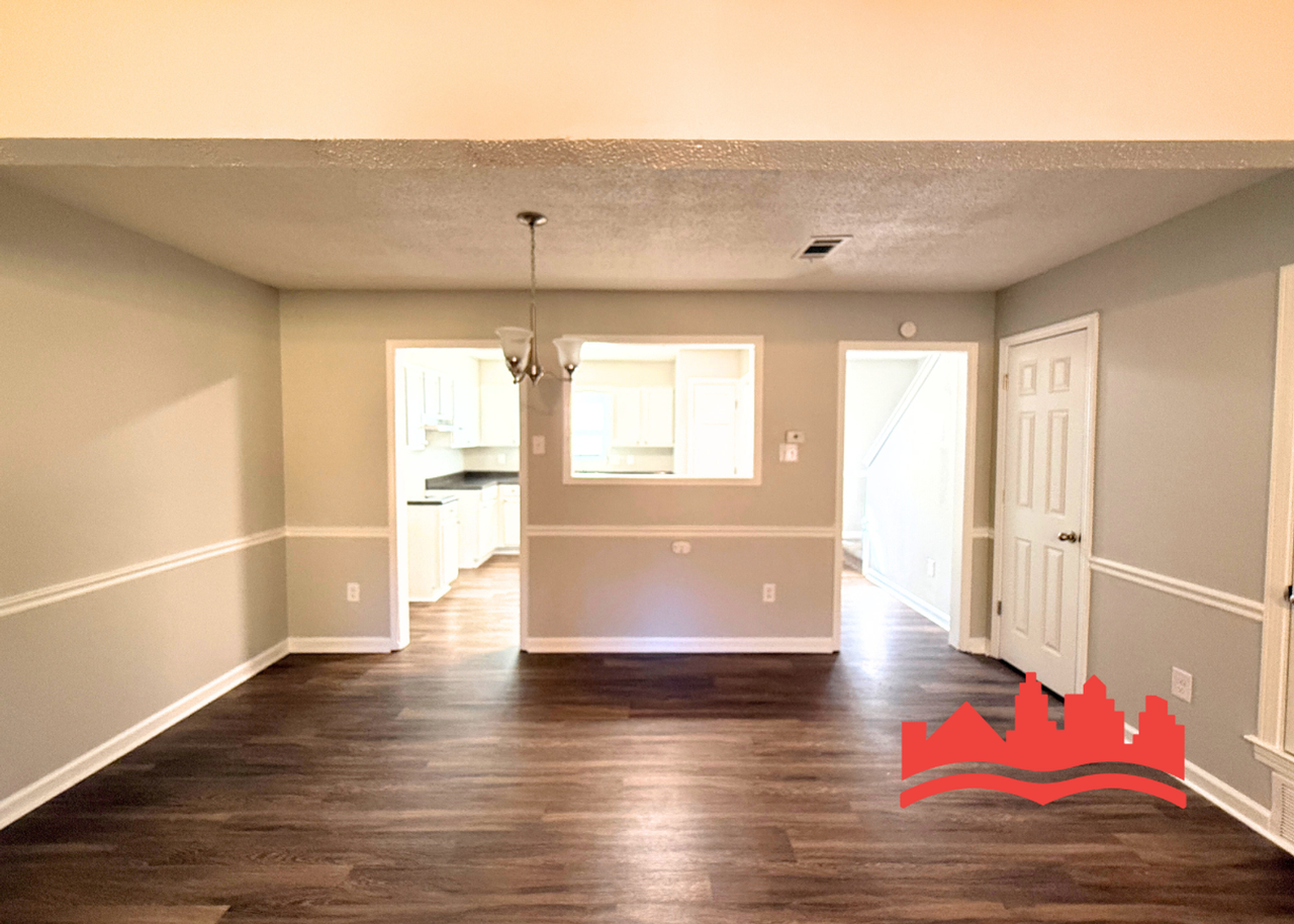 5584 Blossom Ln - Photo 5 of 13