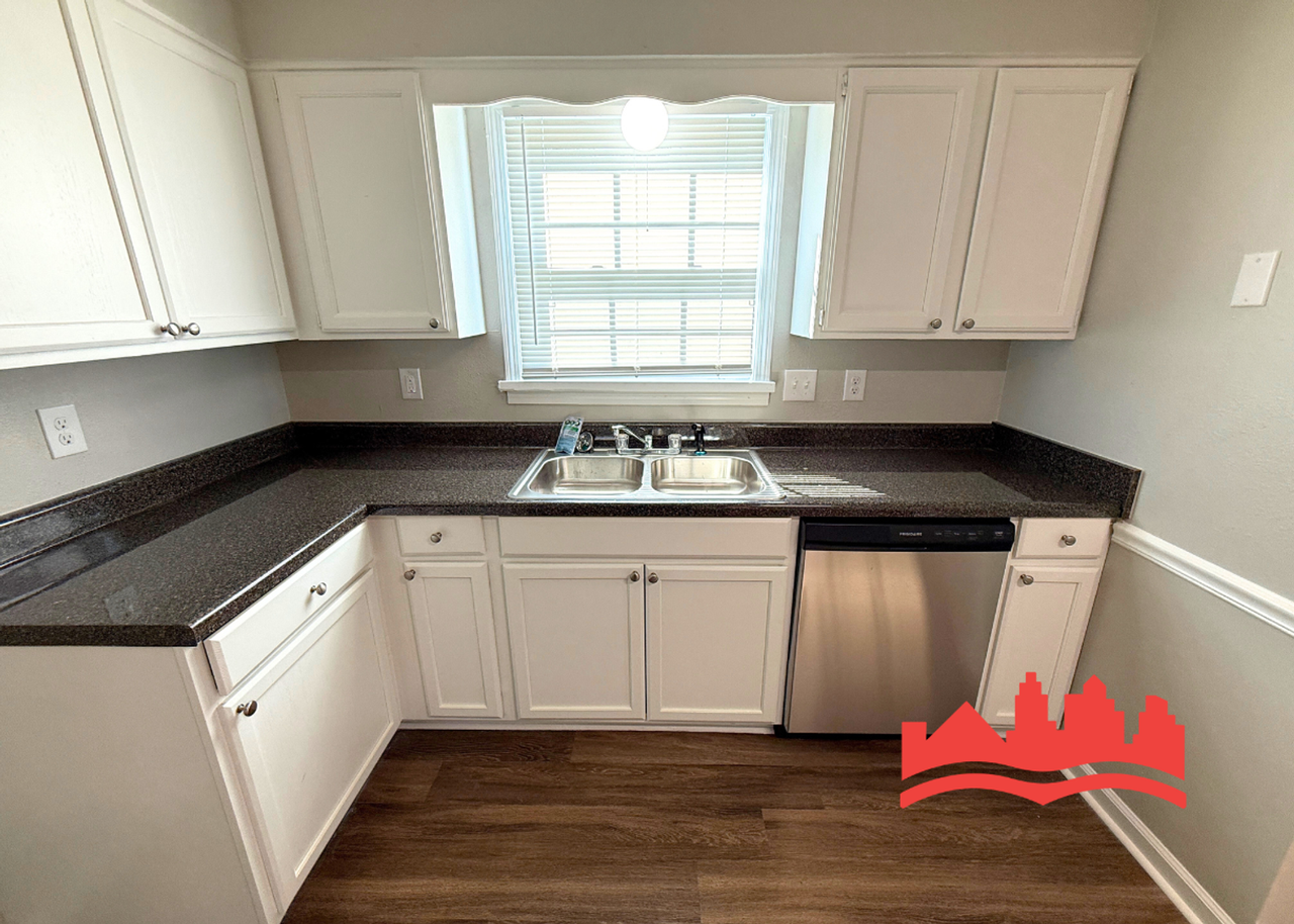 5584 Blossom Ln - Photo 6 of 13