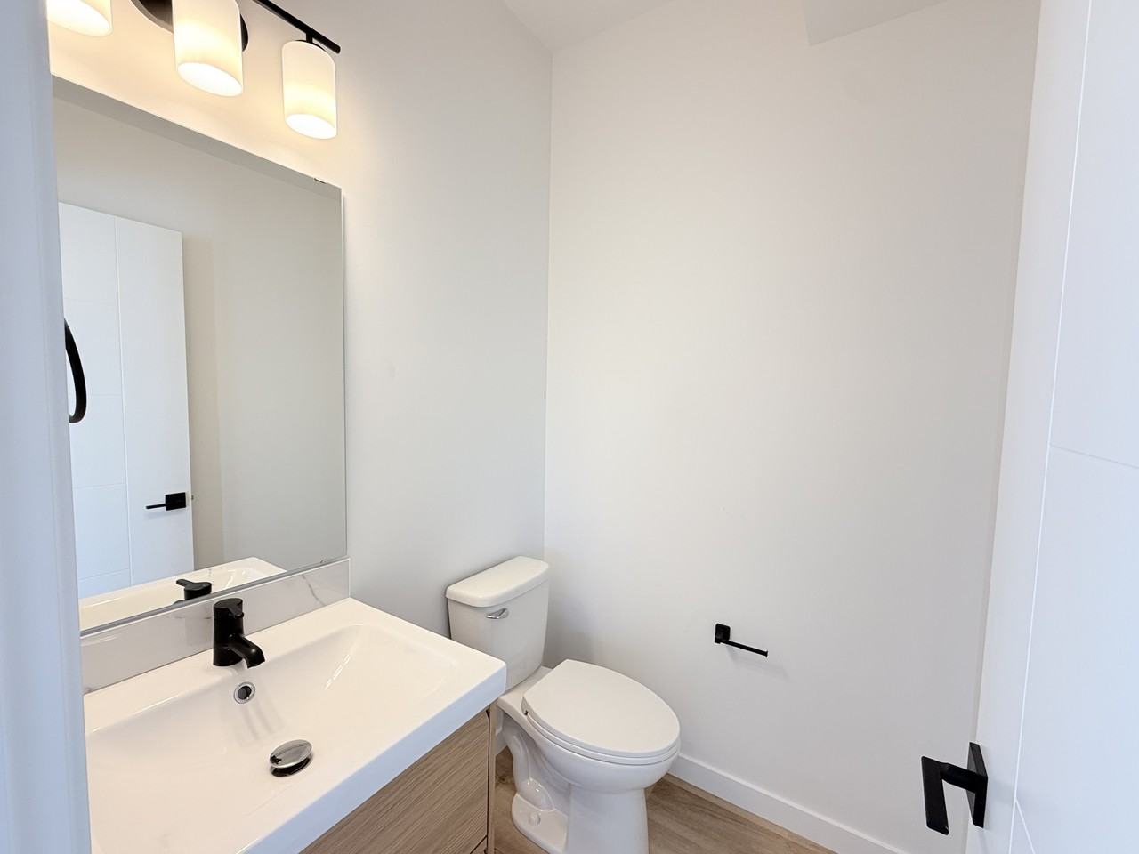 14104 21 Street Northwest #2106 - Photo 7 of 28