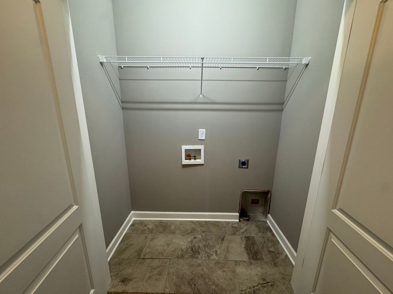 5898 Otte Court - Photo 7 of 19