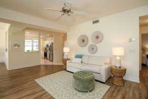 featured image of 600 Diamond Cir #607