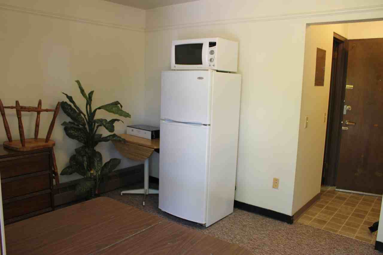 102 N Orchard St - Photo 7 of 14