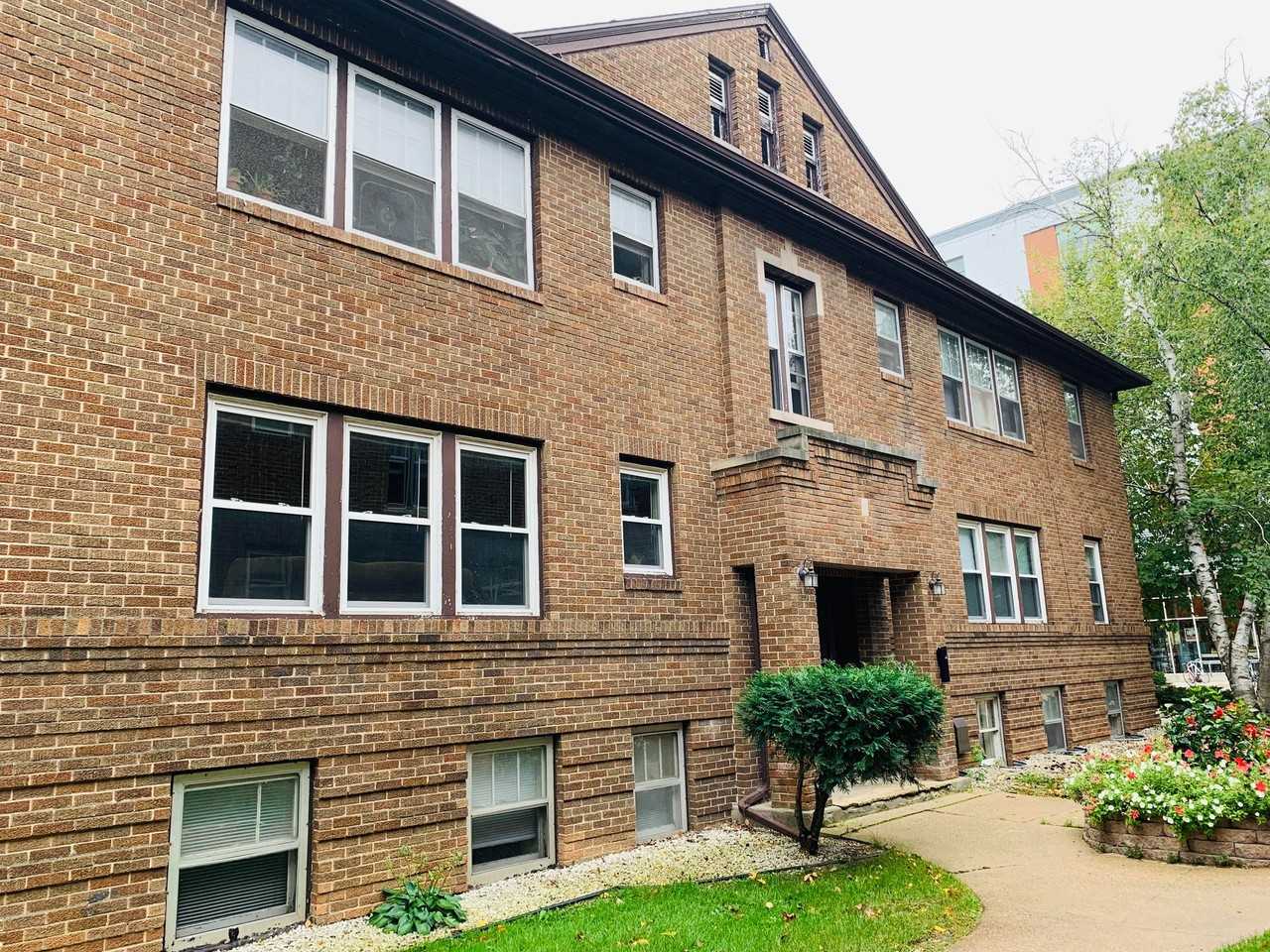 103 N Randall Ave - Photo 4 of 13