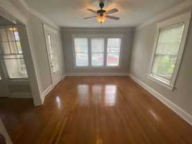982 Virginia Ave Ne #4 - Photo 1 of 1